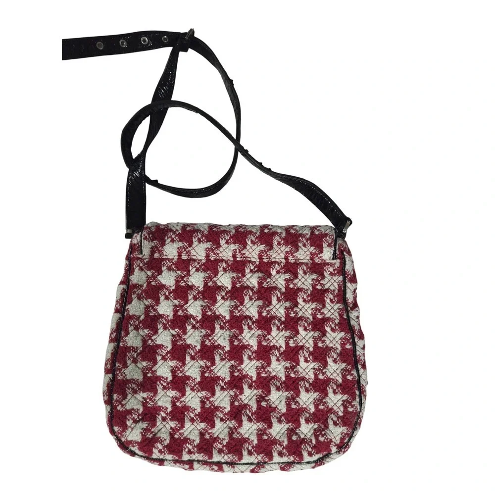 Vera Bradley Saddlebag Hipster Red White Houndstooth Quilted Flap Crossbody Bag